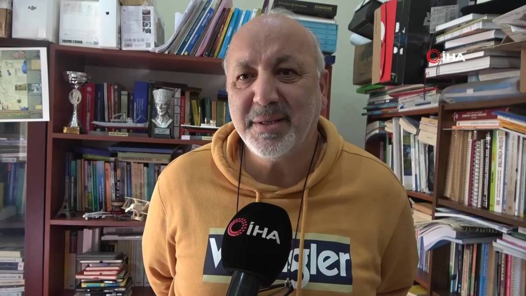 Mantar toplarken bir anda Afet Yönetim Merkezi'ni arayıp, 'Hemen gelin' dedi! Öyle bir manzarayla karşılaştı ki... 18